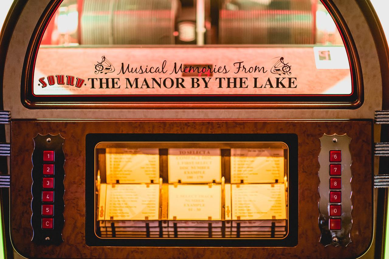 Manor By The Lake Cheltenham Eksteriør billede